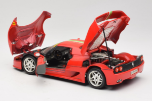 Ferrari F50 Coupe #6 Червен с Италиански Флаг Bburago 1:18 3382-P1 Метал — снимка 5 от 8