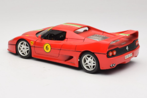Ferrari F50 Coupe #6 Червен с Италиански Флаг Bburago 1:18 3382-P1 Метал — снимка 7 от 8