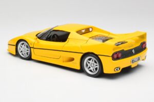 Ferrari F50 Giallo Modena Maisto 1:18 F50001 Метал — снимка 7 от 8