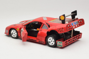 Ferrari 288 GTO Evoluzione #45 Червен Revell 1:18 48820 Метал — снимка 5 от 8