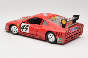 Ferrari 288 GTO Evoluzione #45 Червен Revell 1:18 48820 Метал — снимка 7 от 8