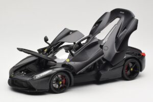 Ferrari LaFerrari F150 Matte Black Bburago 1:18 18-16901BK Метал — снимка 2 от 8