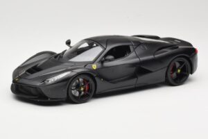 Ferrari LaFerrari F150 Matte Black Bburago 1:18 18-16901BK Метал