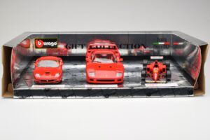 Ferrari Promo Set F40 550 Maranello Scuderia Ferrari F310 F1 1996 Bburago 1:18 FERRARI001 Метал