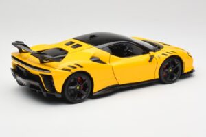 Ferrari SF90 XX Stradale Giallo Modena Bburago 1:18 18-16020Y Метал — снимка 3 от 8