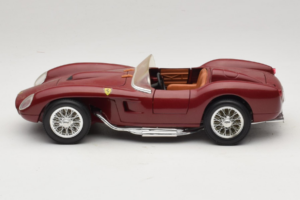 Ferrari Testa Rossa Тъмночервен Shell Shell 1:18 40026 Метал — снимка 4 от 8