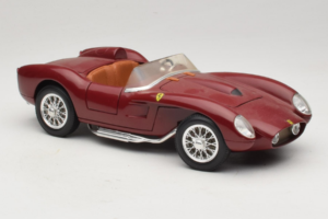 Ferrari Testa Rossa Тъмночервен Shell Shell 1:18 40026 Метал — снимка 6 от 8