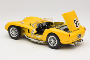 Ferrari 250 Testa Rossa #91 Жълт Лимитирана Серия Bburago 1:18 3007-Y1 Метал — снимка 5 от 8