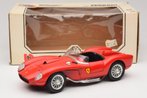 Ferrari 250 Testa Rossa Червен Bburago 1:18 3007-P2 Метал — снимка 8 от 8