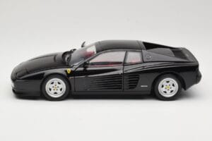 Ferrari Testarossa Черен Kyosho 1:18 08425BK Метал — снимка 4 от 8