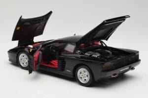 Ferrari Testarossa Черен Kyosho 1:18 08425BK Метал — снимка 5 от 8