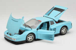 Ferrari Testarossa Borsenmodell 1997 Лимитирано Издание Син Bburago 1:18 B002 Метал — снимка 2 от 8