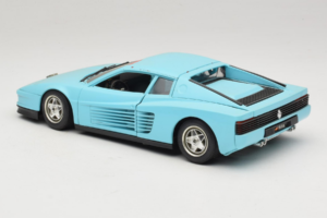 Ferrari Testarossa Borsenmodell 1997 Лимитирано Издание Син Bburago 1:18 B002 Метал — снимка 7 от 8