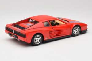 Ferrari Testarossa PPG Auto Refinish Червен Bburago 1:18 3039-P3 Метал — снимка 3 от 8