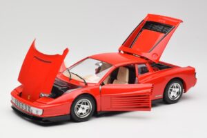 Ferrari Testarossa Червен Bburago 1:18 3019 Метал — снимка 2 от 8