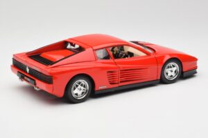Ferrari Testarossa Червен Bburago 1:18 3019 Метал — снимка 3 от 8