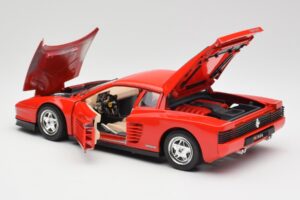Ferrari Testarossa Червен Bburago 1:18 3019 Метал — снимка 5 от 8