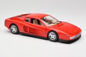 Ferrari Testarossa Червен Bburago 1:18 3019 Метал — снимка 6 от 8