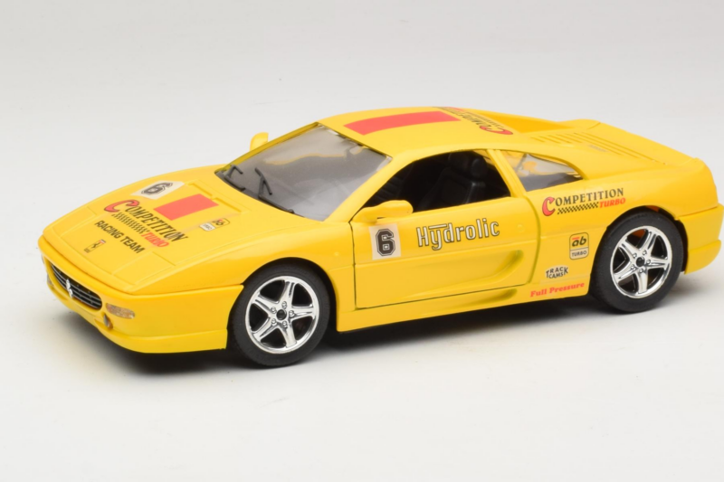 Ferrari F355 Berlinetta Racing Жълт Solido 1:18 9009-Y1 Метал