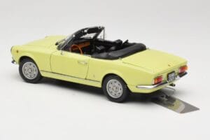 Fiat 124 Spider BS1 Жълт Sun Star 1:18 4921 Метал — снимка 7 от 8