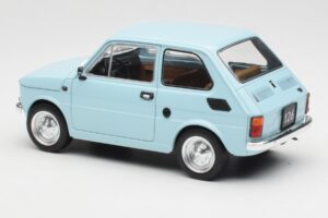 Fiat 126 Светлосин MCG 1:18 MCG18415 Метал — снимка 5 от 6
