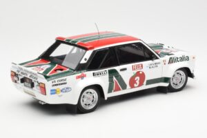Fiat 131 Abarth #3 M. Alen / I. Kivimaki Winner Rally 1000 Lakes 1980 Kyosho 1:18 08376H Метал — снимка 3 от 8