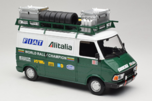 Fiat 242 Alitalia Rally Team Assistance With Trailer 1978 IXO 1:18 18CMC027WX Метал — снимка 5 от 7