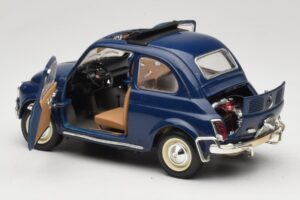 Fiat 500 L Син Bburago 1:18 3327 Метал — снимка 5 от 8