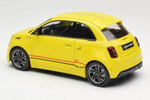 Abarth 500e Жълт IXO 1:18 MCG18498 Метал — снимка 5 от 6