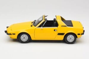 Fiat X1/9 Жълт Minichamps 1:18 100121664 Метал — снимка 4 от 8