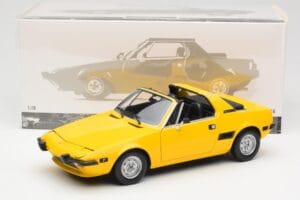 Fiat X1/9 Жълт Minichamps 1:18 100121664 Метал — снимка 8 от 8