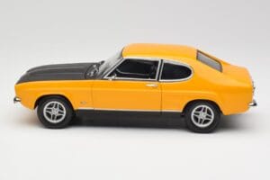 Ford Capri 2600 RS Signal Жълт С Черно Minichamps 1:18 180089070 Метал — снимка 4 от 8