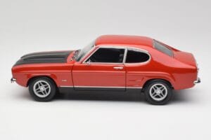 Ford Capri Mk1 RS 2600 Червено & Черно Minichamps 1:18 150089076 Метал — снимка 4 от 8