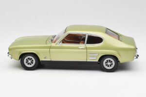 Ford Capri Mk1 Светло Зелен Металик Minichamps 1:18 18008900 Метал — снимка 4 от 8