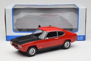 Ford Capri Mk1 RS 2600 Червен с Черен Капак MCG 1:18 MCG18538 Метал — снимка 6 от 6