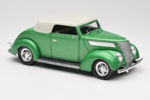 Ford Кабриолет Зелен Road Signature 1:18 92239 Метал — снимка 6 от 8