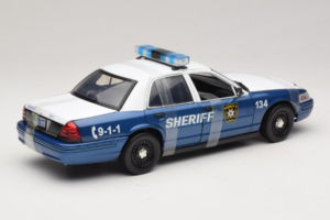 Ford Crown Victoria Police Interceptor The Walking Dead Greenlight 1:18 12957 Метал — снимка 2 от 6