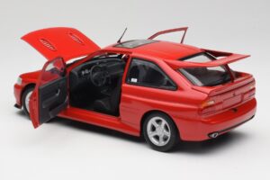 Ford Escort RS Cosworth Radiant Червен Minichamps 1:18 150089021 Метал — снимка 5 от 8