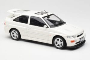 Ford Escort RS Cosworth Бял Norev 1:18 182776 Метал — снимка 4 от 6