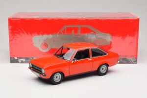 Ford Escort Mk2 Signal Orange Minichamps 1:18 150084100 Метал — снимка 8 от 8