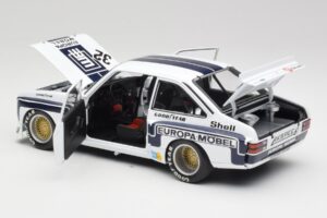 Ford Escort II RS1800 #32 K. Ludwig Nürburgring Winner 1976 Minichamps 1:18 100768432 Метал — снимка 5 от 8