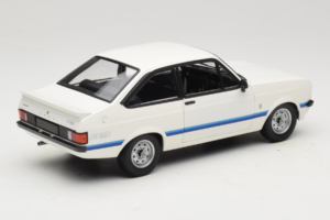 Ford Escort Mk2 RS 1800 Бял Minichamps 1:18 150084470 Метал — снимка 3 от 8