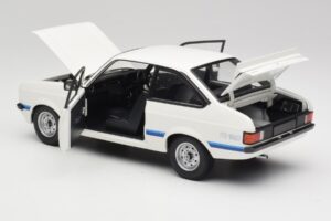 Ford Escort Mk2 RS 1800 Бял Minichamps 1:18 150094470 Метал — снимка 5 от 8