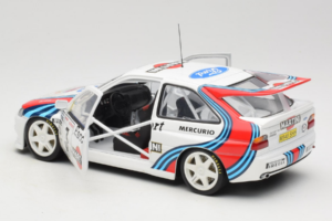 Ford Escort RS Cosworth Martini #3 1000 Miglia 1995 UT Models 1:18 39550 Метал — снимка 5 от 8