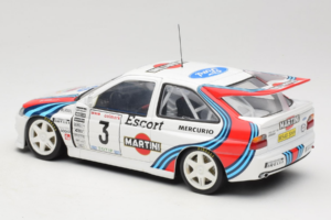 Ford Escort RS Cosworth Martini #3 1000 Miglia 1995 UT Models 1:18 39550 Метал — снимка 7 от 8