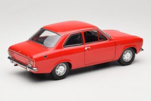 Ford Escort Mk1 Street Червен Minichamps 1:18 100081001 Метал — снимка 3 от 8