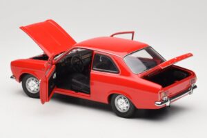Ford Escort Mk1 Street Червен Minichamps 1:18 100081001 Метал — снимка 5 от 8