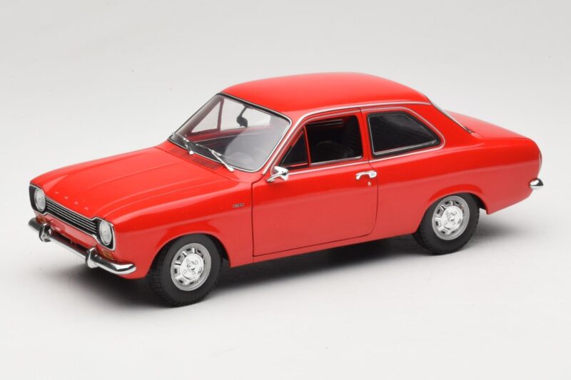Ford Escort Mk1 Street Червен Minichamps 1:18 100081001 Метал