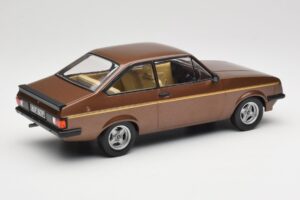Ford Escort Mk2 RS 2000 Brown Metallic MCG 1:18 MCG18530 Метал — снимка 2 от 6