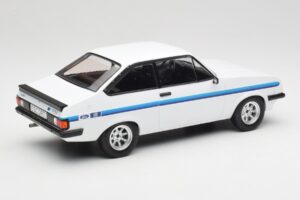 Ford Escort Mk2 RS 2000 Бял MCG 1:18 MCG18439 Метал — снимка 2 от 6